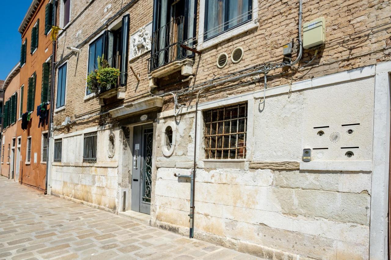 Ca' Tintoretto Venecia Exterior foto
