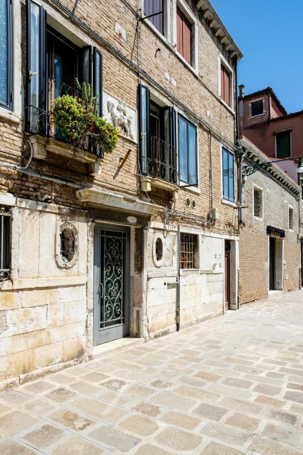 Ca' Tintoretto Venecia Exterior foto